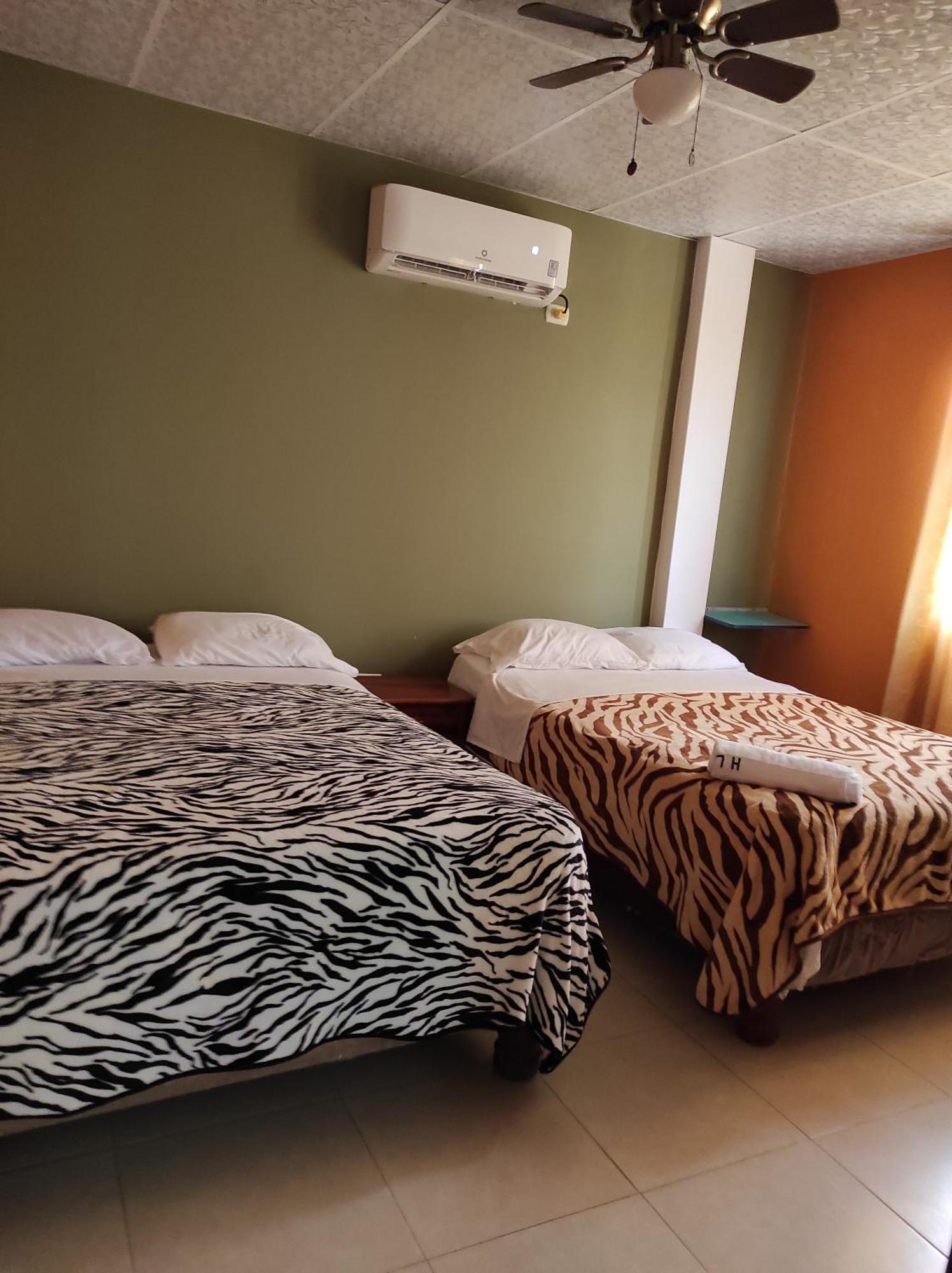 Hostal Las Garzas Del Pelado Playas Kültér fotó